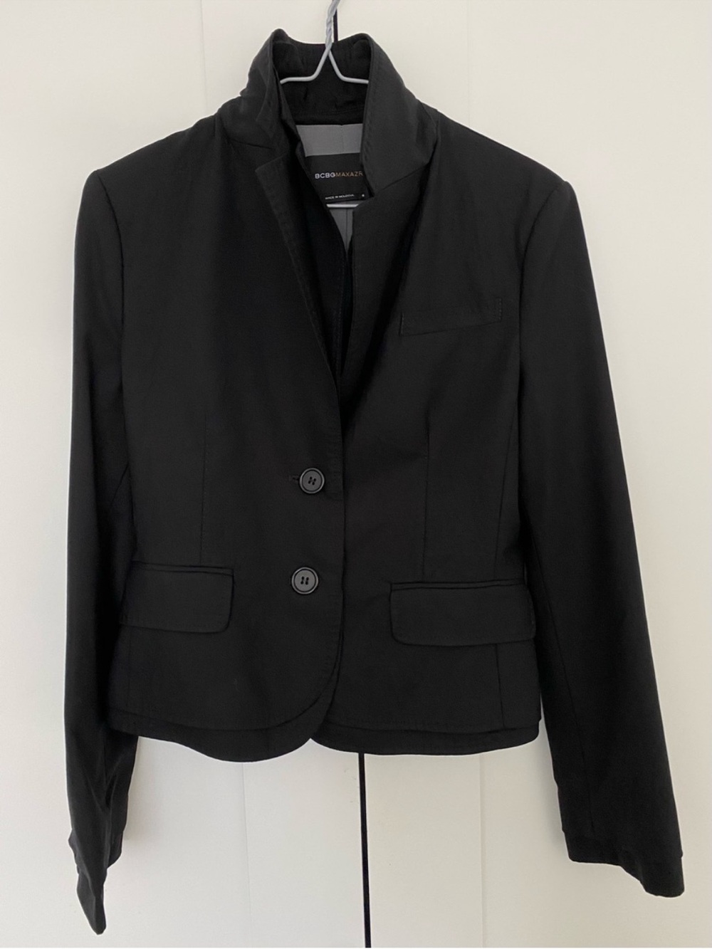 BCBGMaxAzria Women's Tailored Blazer Small Black